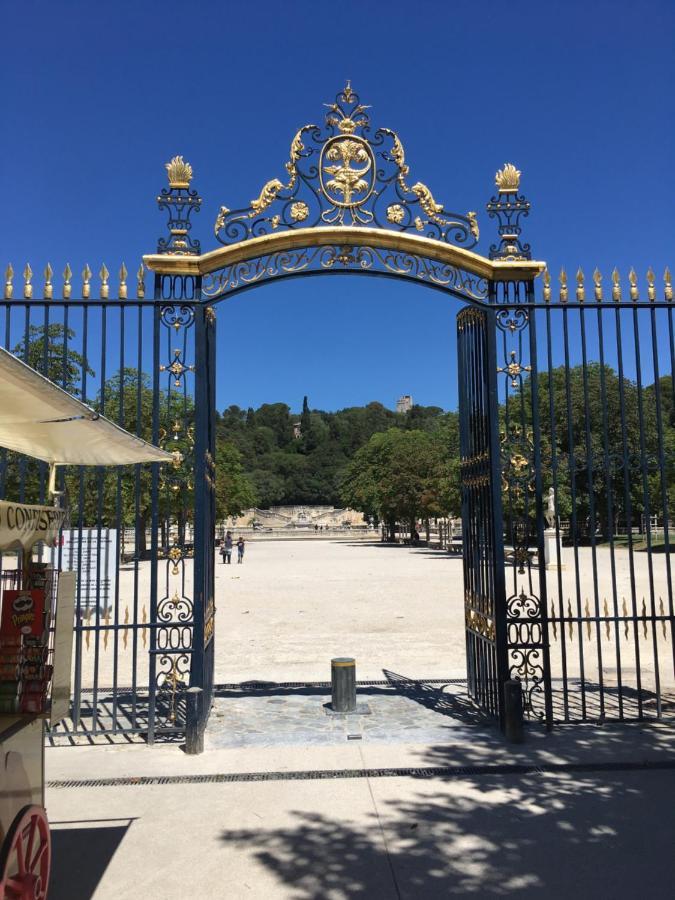 La Chambre Haute Et Son Spa Nîmes Eksteriør bilde