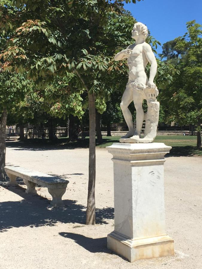 La Chambre Haute Et Son Spa Nîmes Eksteriør bilde