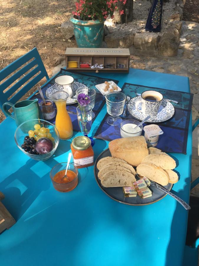La Chambre Haute Et Son Spa Nîmes Eksteriør bilde