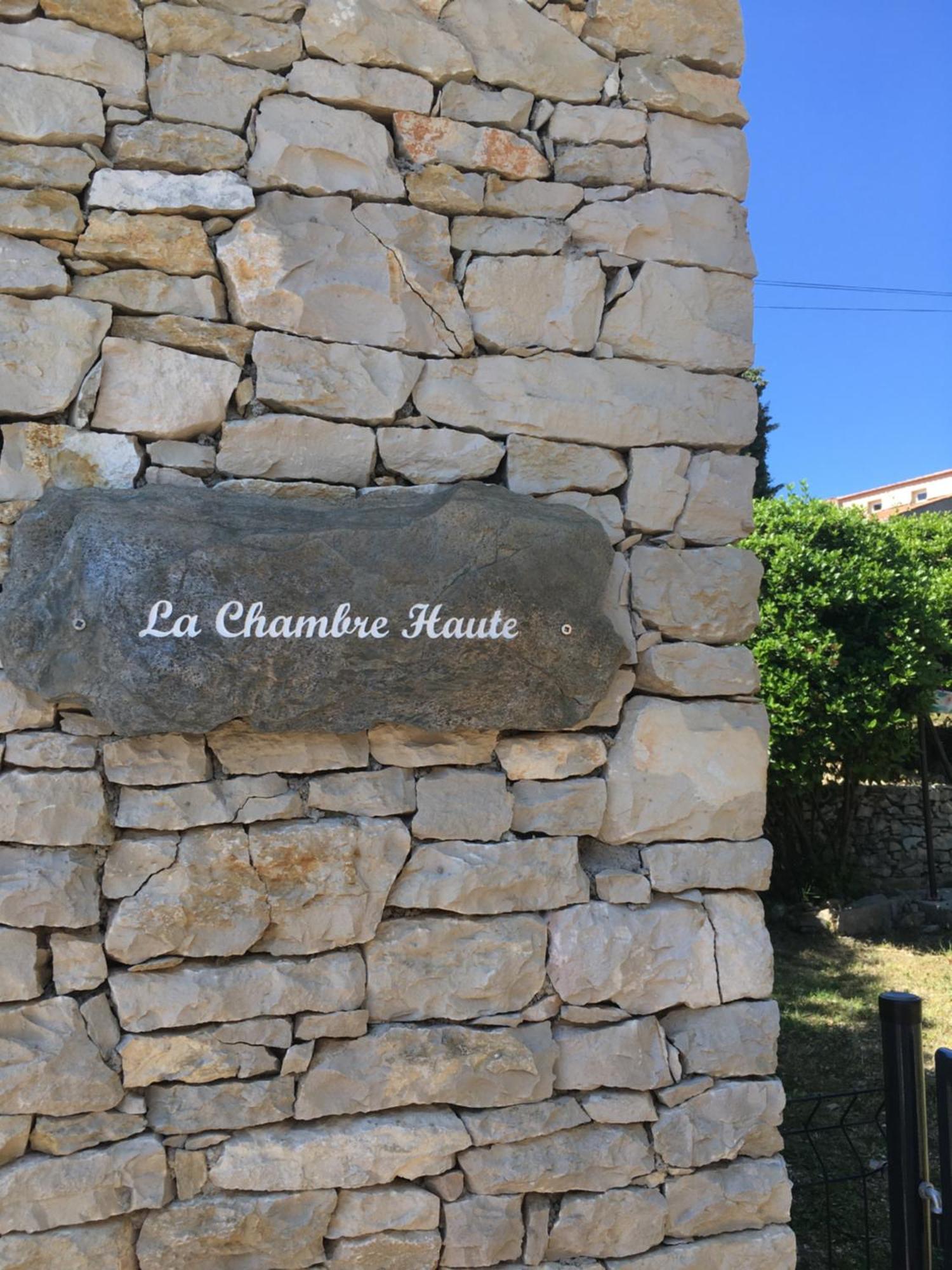 La Chambre Haute Et Son Spa Nîmes Eksteriør bilde