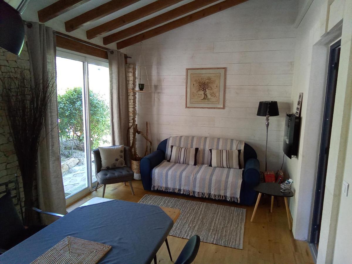La Chambre Haute Et Son Spa Nîmes Eksteriør bilde